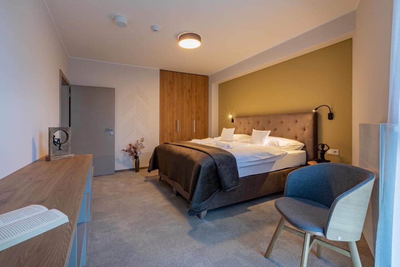 Aplend Lake Resort Štrbské Pleso エクステリア 写真