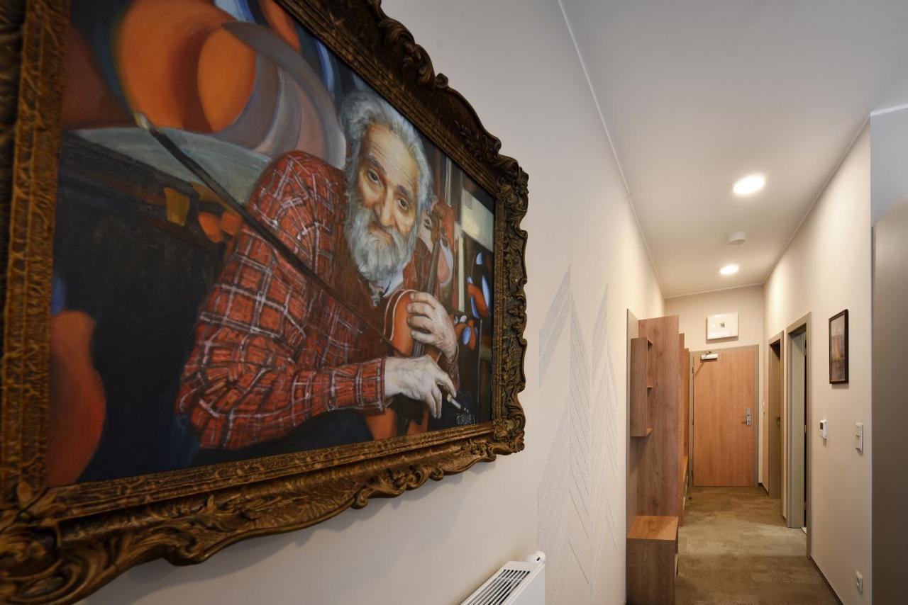 Aplend Lake Resort Štrbské Pleso エクステリア 写真