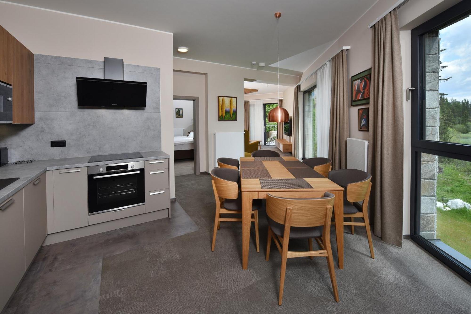 Aplend Lake Resort Štrbské Pleso エクステリア 写真